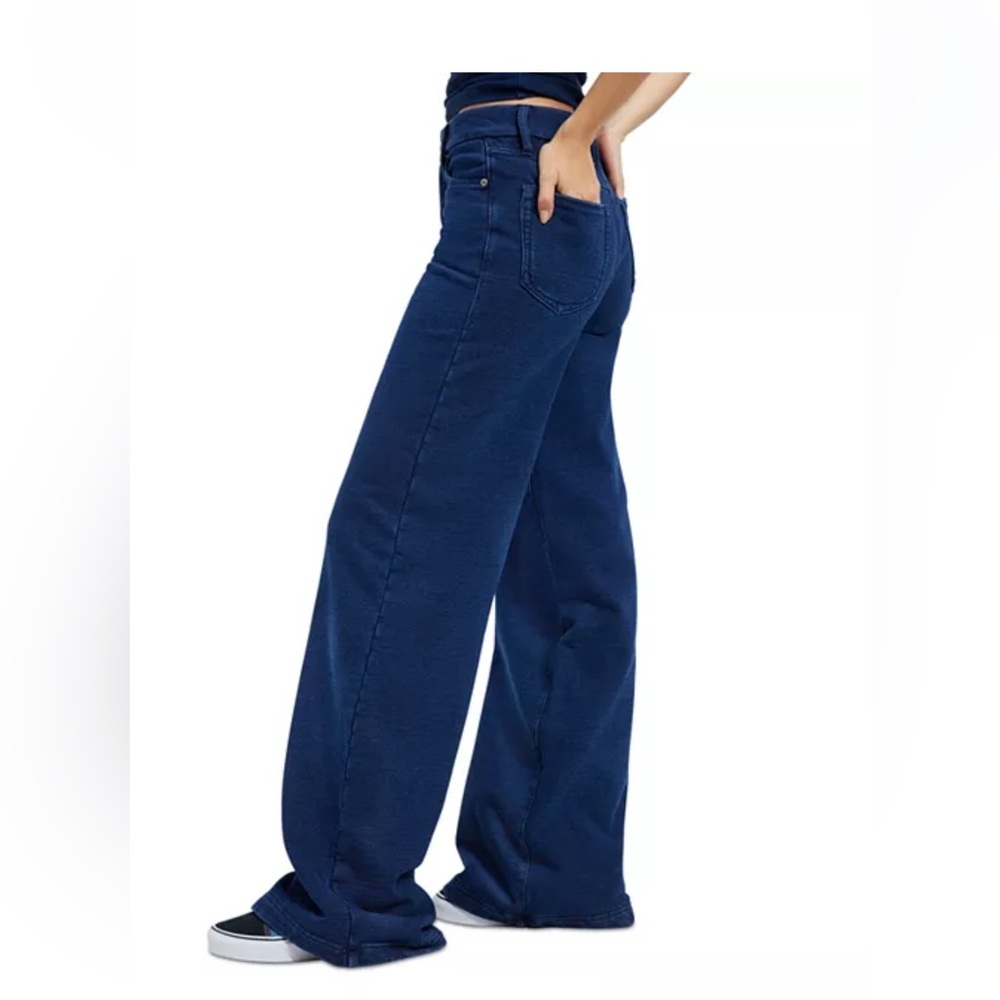 Good American Good
Skate Terry Sweatpants... size 4/27 bin I
